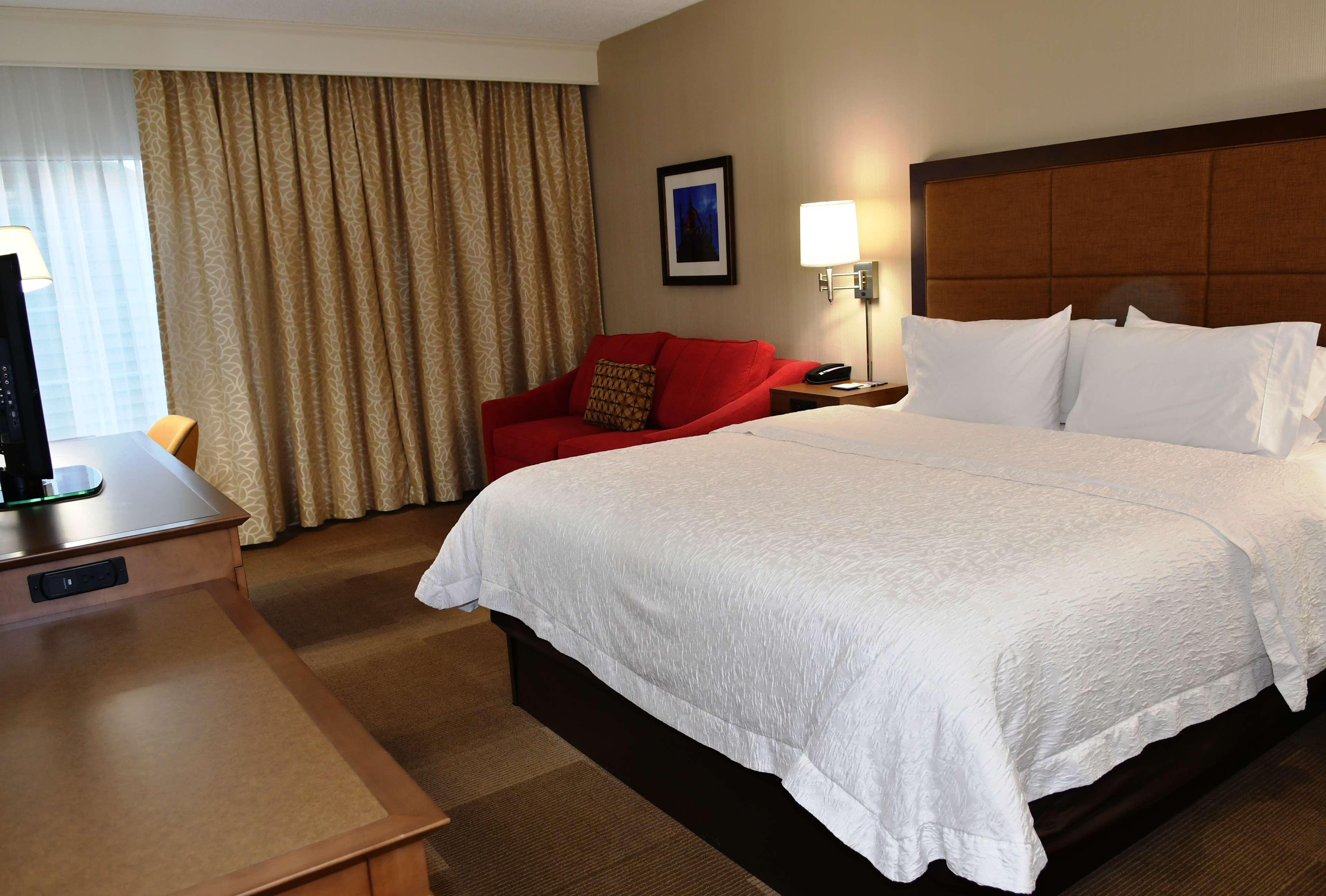 Hampton Inn & Suites Бетлехем Экстерьер фото
