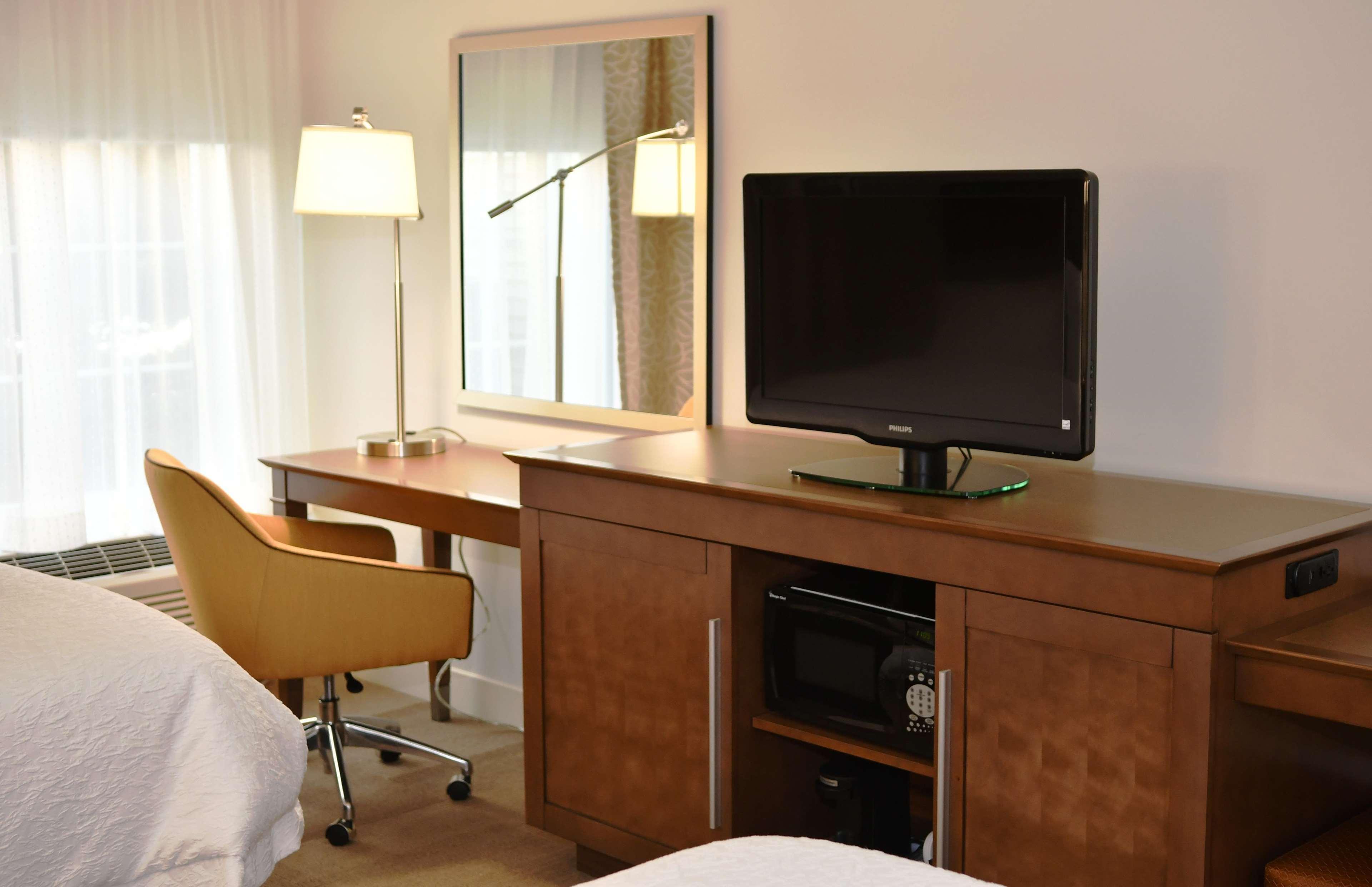 Hampton Inn & Suites Бетлехем Экстерьер фото