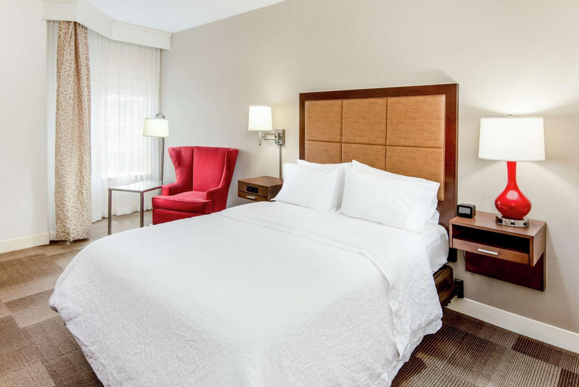 Hampton Inn & Suites Бетлехем Экстерьер фото